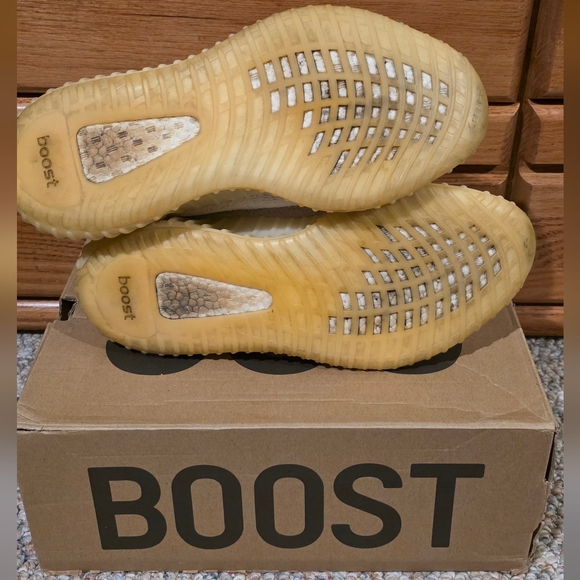 Adidas Yeezy Boost 350 V2 Originals - Picture 4 of 6